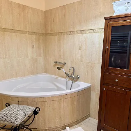 Centre Vue Pour 4 Personnes Ajaccio (Corsica)